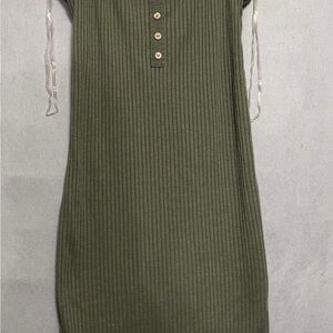 Women’s Rue21 Green Dress Large